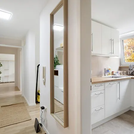 Appartement Geschaeftsreisetraum Mit 6 Betten