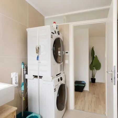 Geschaeftsreisetraum Mit 6 Betten Heidenheim an der Brenz