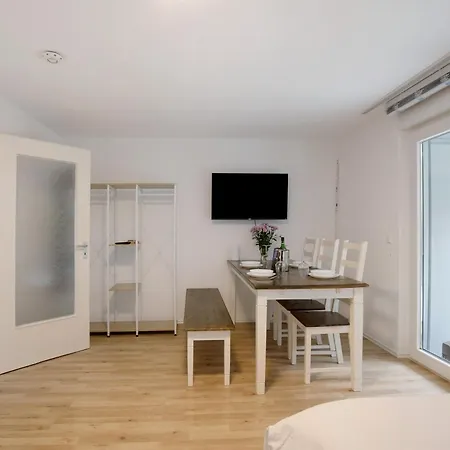 דירה Geschaeftsreisetraum Mit 6 Betten היידנהיים אן דר ברנץ